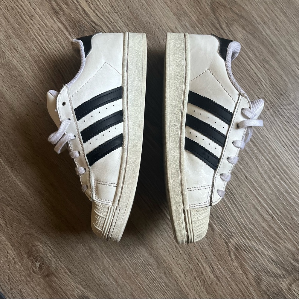 Adidas Original Sneakers - Picture 5 of 7